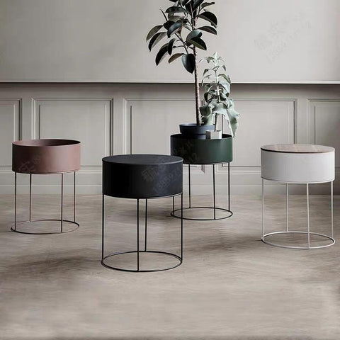 FREJA Round Planter Display Stand